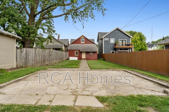 Building Photo - 126 N Arsenal Ave