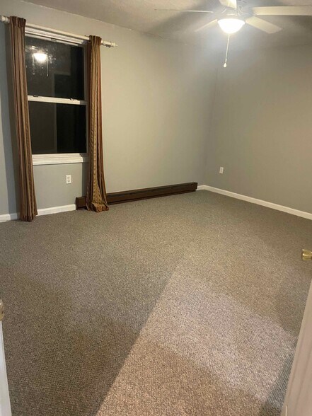 Bedroom - 132 Summer St