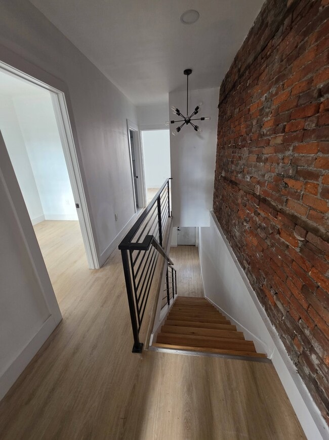 Building Photo - 2304 W Huntingdon St