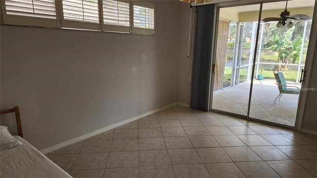 Building Photo - 7319 38th Ct E