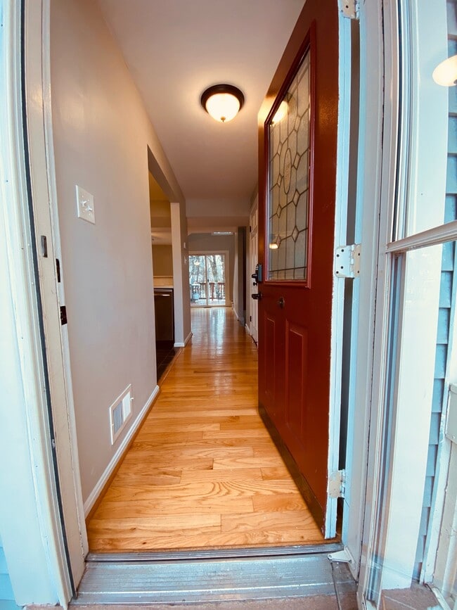 Building Photo - 6215 Cool Valley Ct