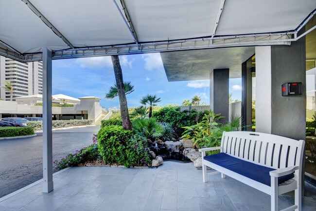 Building Photo - 5510 N Ocean Dr