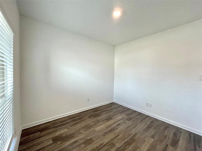 Building Photo - 24311 Palomino Sage Trl