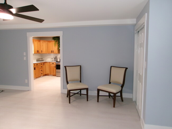 Building Photo - 3 Talbot Ave