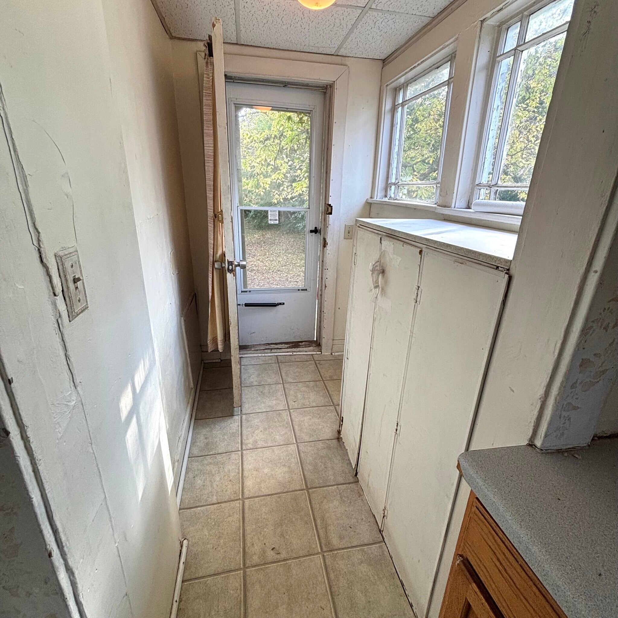 Building Photo - 215 Westmoreland Ave