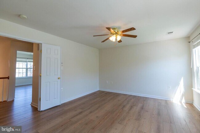 Building Photo - 341 Bullskin St