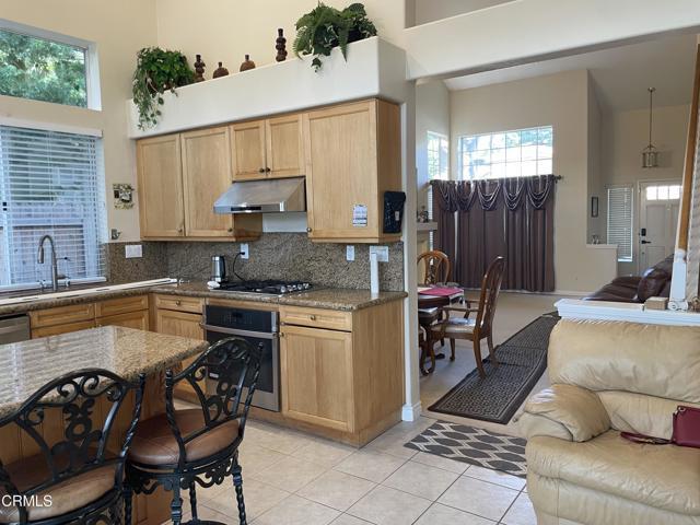 Building Photo - 4960 Ladera Vista Dr