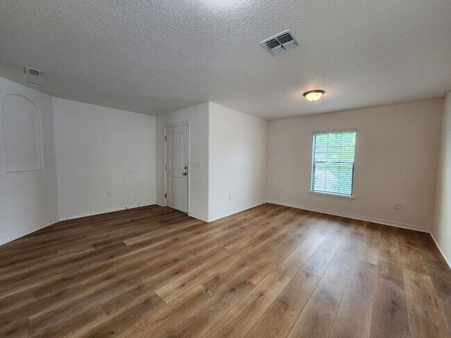 Building Photo - 11910 Winterset Cove Dr