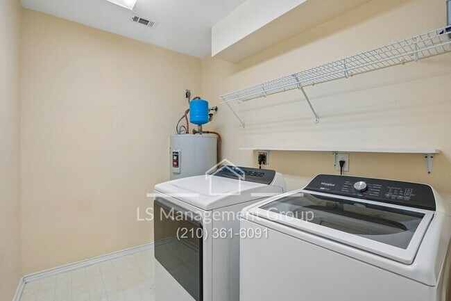 Building Photo - 14343 Markham Glen