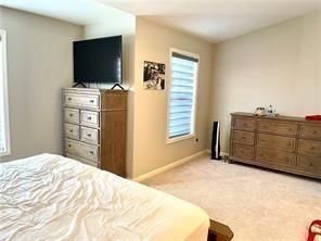 Building Photo - 2068 Executive Dr S