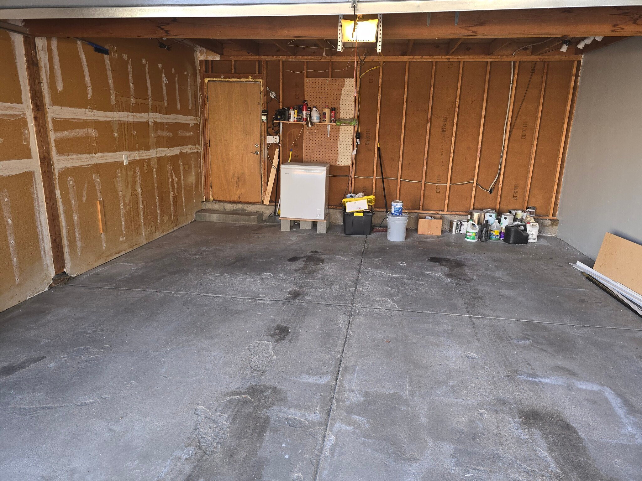 Building Photo - 3770 S Mission Pky