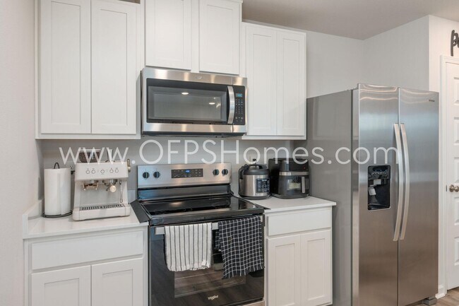 Building Photo - 4623 Naval Ct