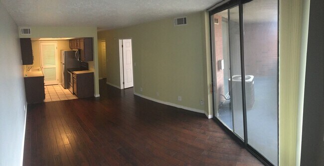 Building Photo - Modern Downtown Condo with Secure Access at Arlington Place