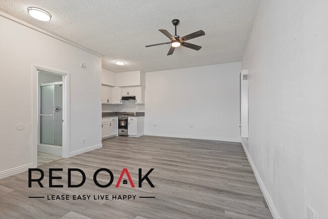 Building Photo - 15901 S Vermont Ave