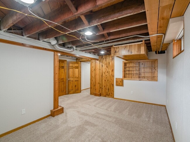 Building Photo - 2745 2nd Ave SE