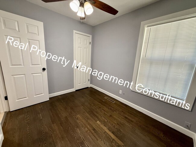 Building Photo - Updated 4 Bedroom, 2 Bath Home with Spacio...