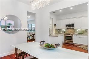 Building Photo - 502 Loretto Ave