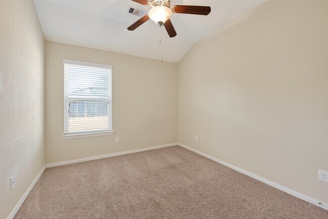 Building Photo - 18139 Swallow Spgs Wy