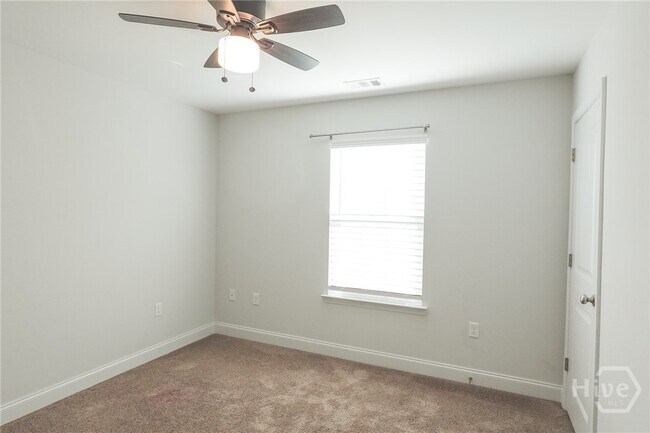 Building Photo - 347 Coconut Dr