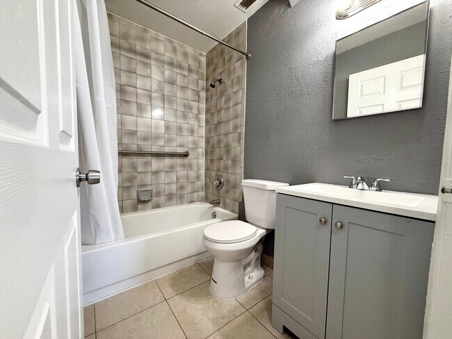 812 5th St 812 5th St West Palm - 812 5th St West Palm Beach Fl Building Photo 