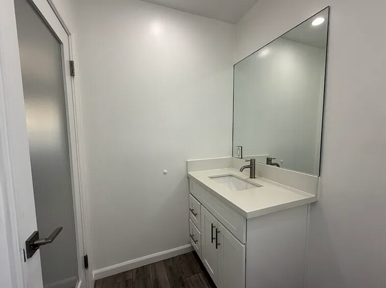 Building Photo - 8241 Shoup Ave