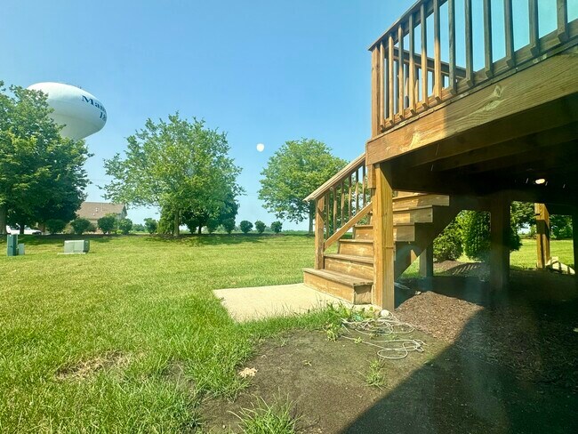 Building Photo - 15036 W Cyrus Dr