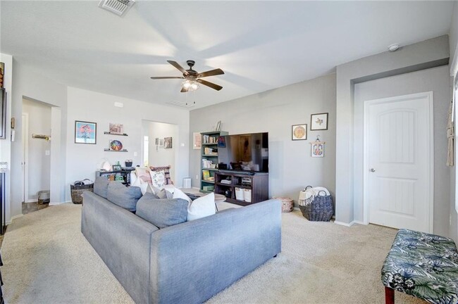 Building Photo - 3514 Batson Dr