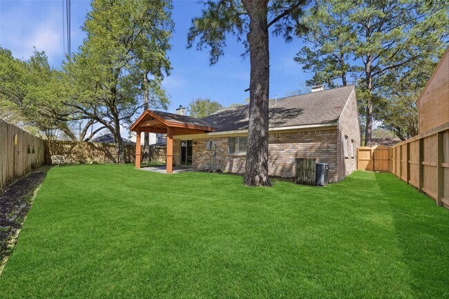 Building Photo - 17219 Kettle Creek Dr