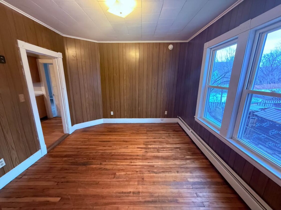 Building Photo - 39 Kimball Ave