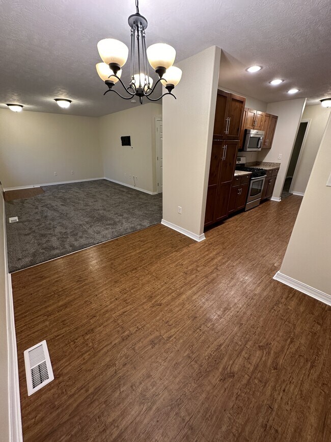 Building Photo - 1413 29th Ave S