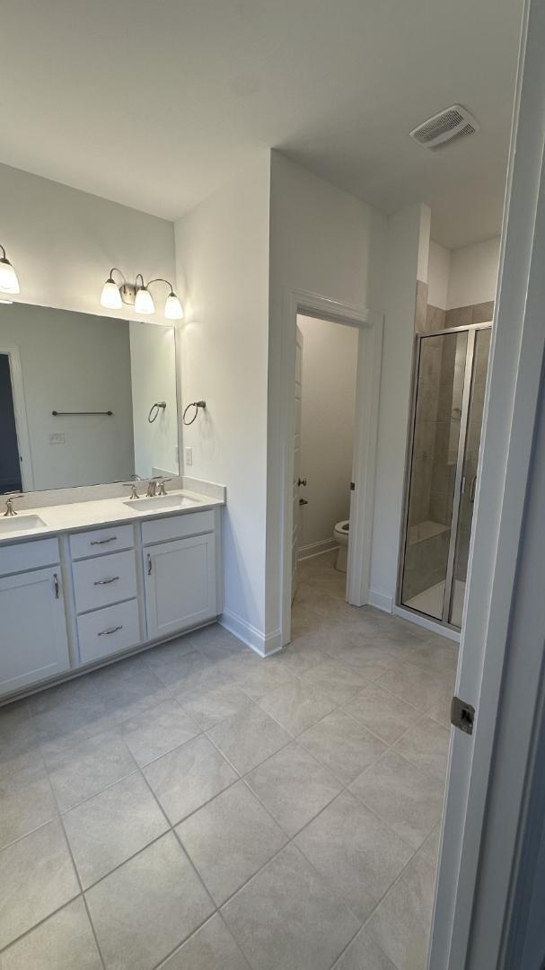 Building Photo - 507 Richland Crst Ln