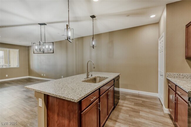 Building Photo - 3171 Brynley Ave