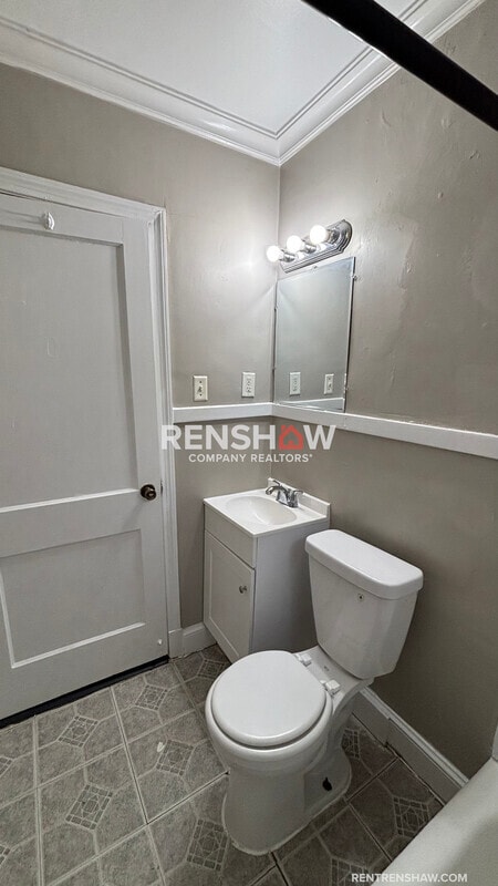 Building Photo - 3732 Hazelwood Ave