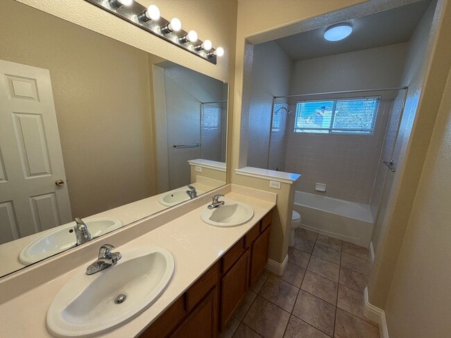 Building Photo - Large Home on Corner Lot