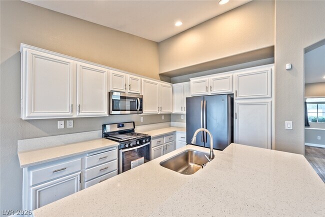 Building Photo - 8880 Wallaby Ln