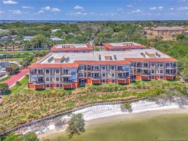 Primary Photo - 1528 NE Outrigger Landings Dr