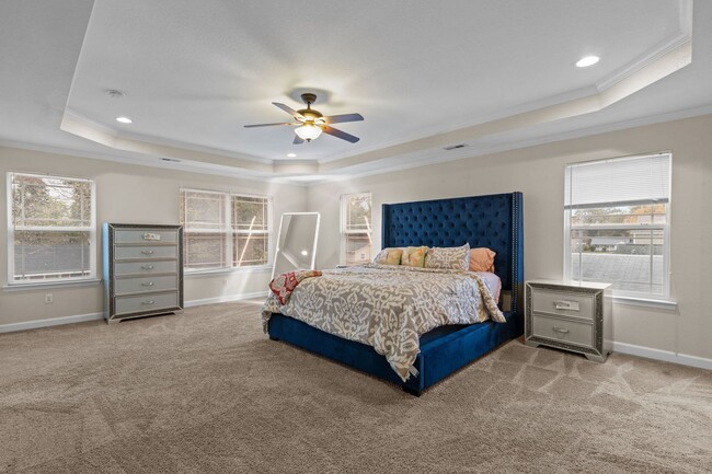 Building Photo - Dream Home Alert in Hampton!