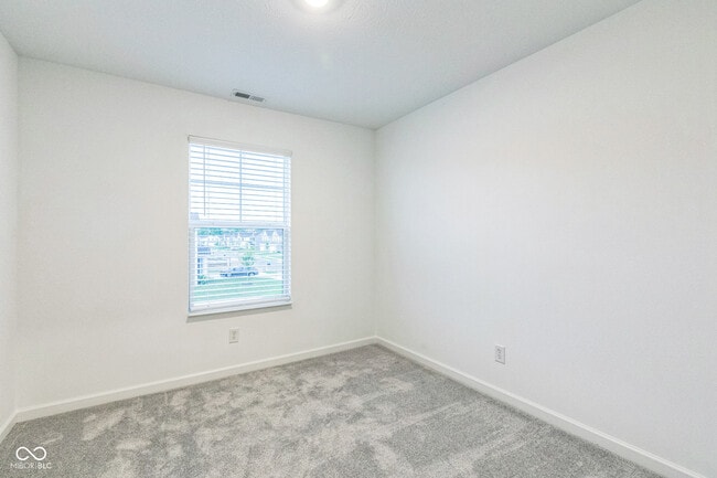 Building Photo - 3449 Briarwick Dr