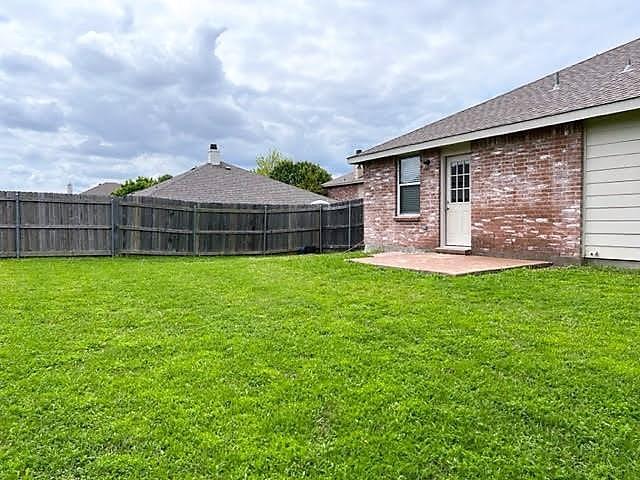 Building Photo - 714 Kinston Ct