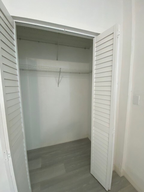 Building Photo - 10071 SW 146th Ct