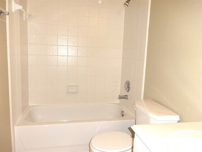 Building Photo - 3507 Cactus Creek Dr
