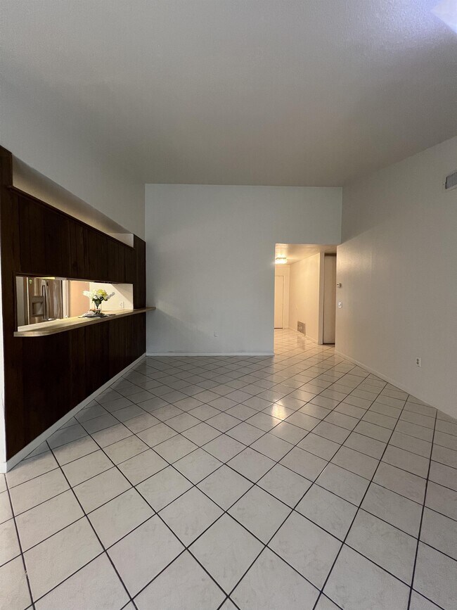 Building Photo - 9123 Alpine Trail St