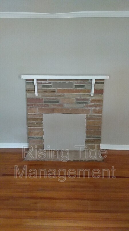 Building Photo - 316 20th Ave NE