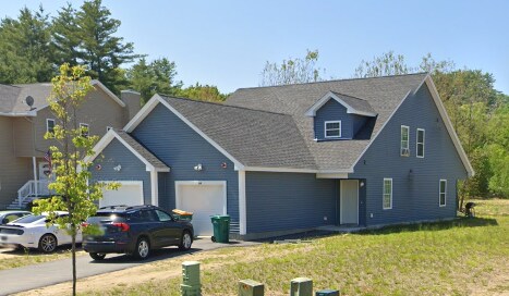 Building Photo - 40 Trinity Cir