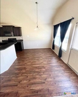 Building Photo - 1206 Roanoke Dr