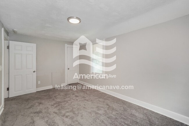 Building Photo - 625 Colima Dr