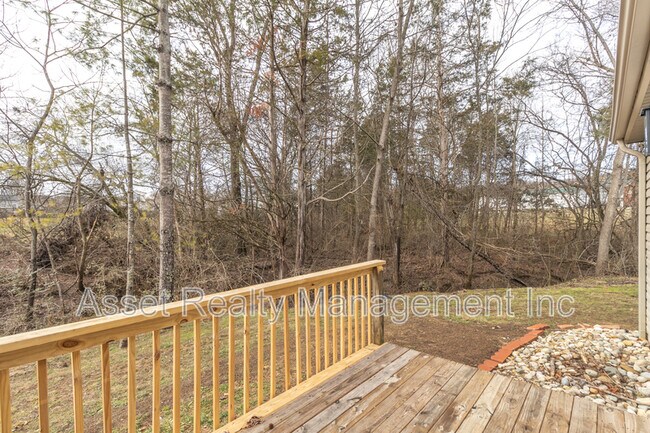 Building Photo - 10432 Fantasy Way