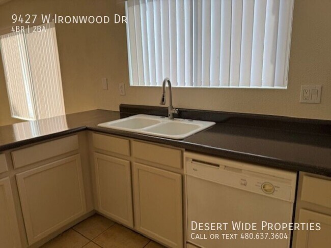 Building Photo - 9427 W Ironwood Dr