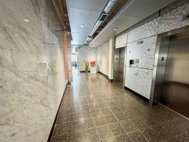Building Photo - 8101 Biscayne Blvd