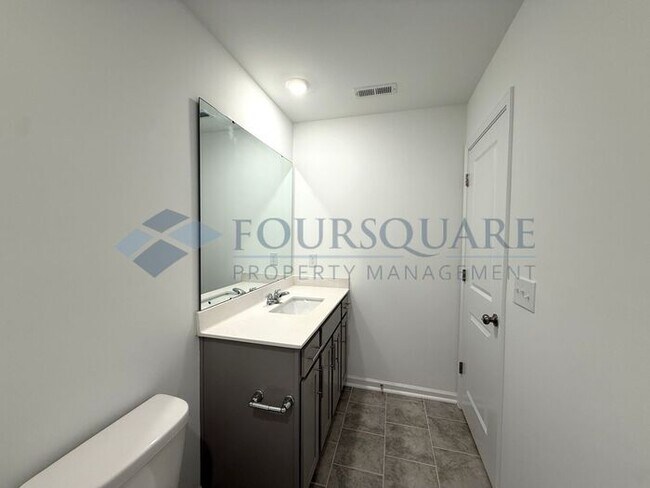 Building Photo - Spacious 4-Bed Home with Flex Room, Loft, Screened Porch & 2-Car Garage – Convenient to Angier an...